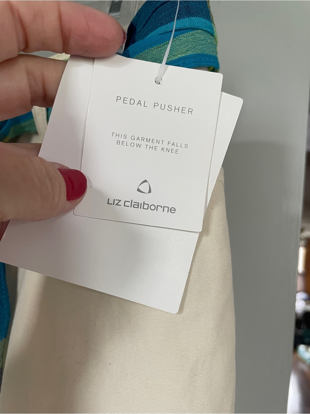 NWT Liz Claiborne Cream Cotton Chinos with Blue Plaid Waist Tie Womens size 12 - Picture 4 of 9